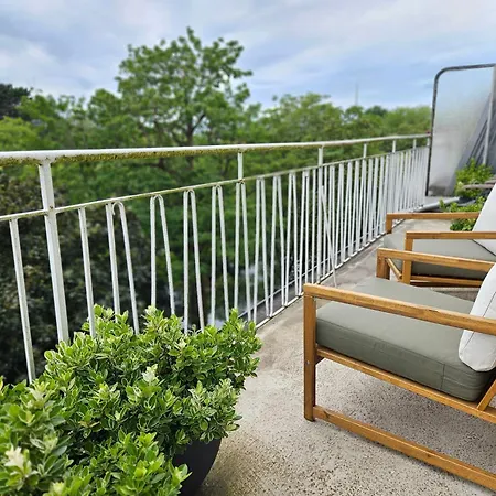 Contrescarpe Apartment *